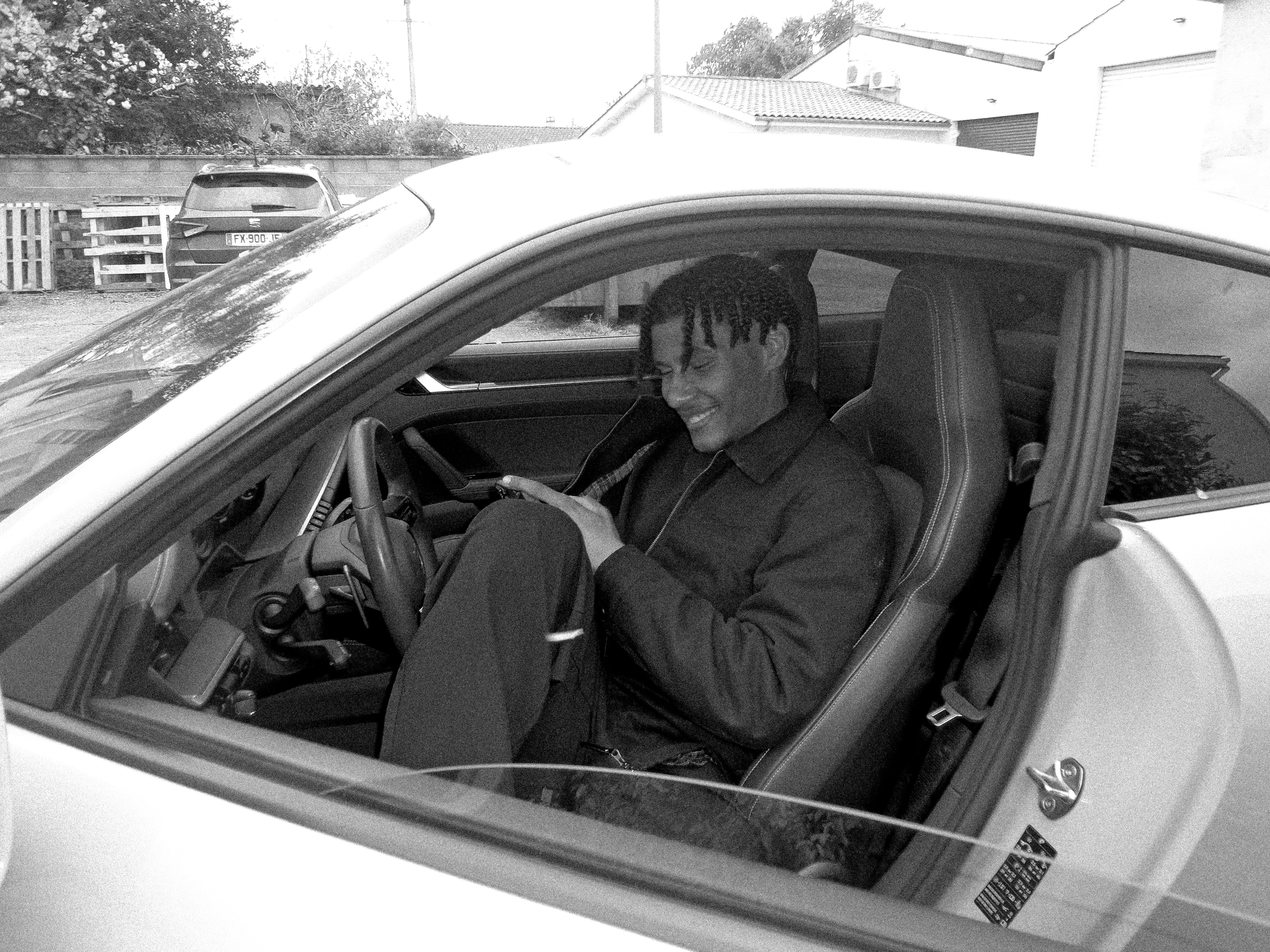 rembeau_loan_dans_une_porsche_991_carrera_S_2020